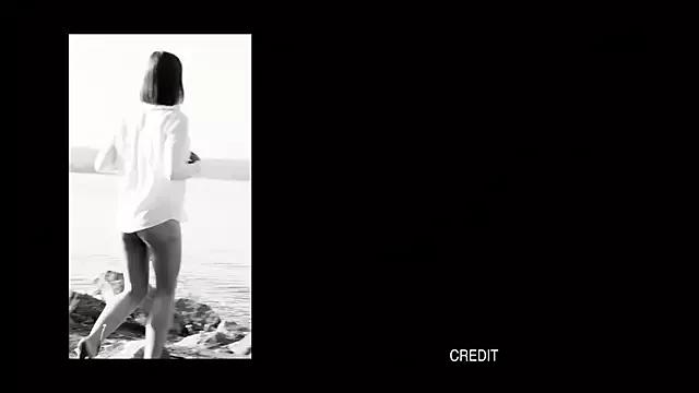 hereandnows_ on StripChat 