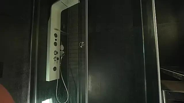 HeyBananas on StripChat