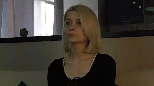 Freechat Hi_my_name_is on StripChat