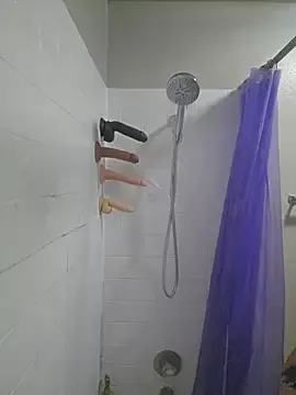 honeeyyy_pot on StripChat