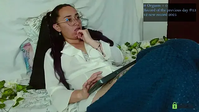 StripChat Hot_Candy_ is Private Hot_Candy_ — CONTROL DOMI 5MIN