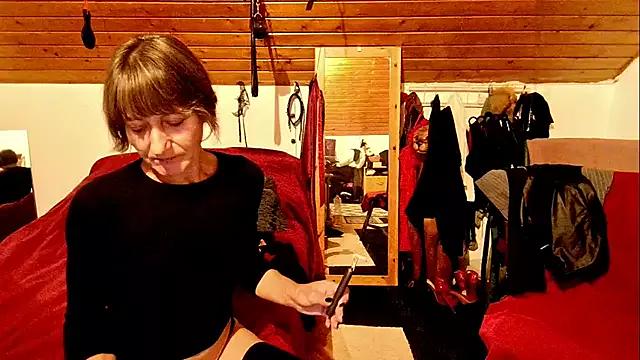 Freechat Hot_Colettte on StripChat