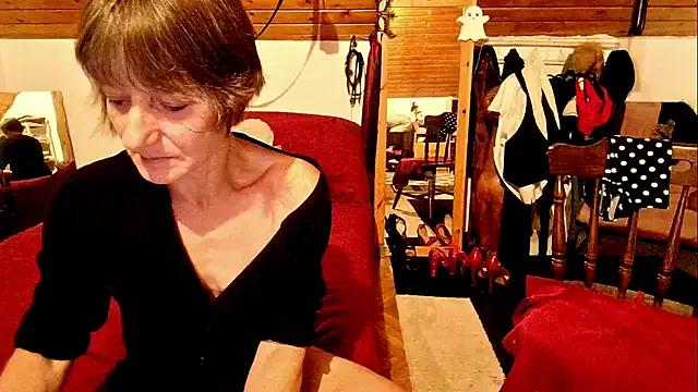 Discover Hot_Colettte, she wants to masturbate for you Hot_Colettte from StripChat