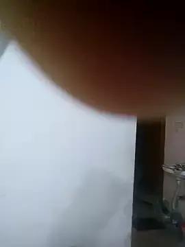 Freechat hot_wife_35 on StripChat