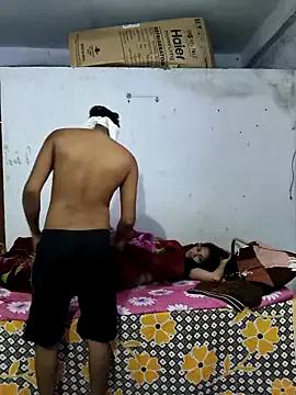 Freechat hot_wife_35 on StripChat