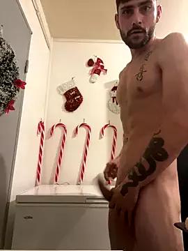 Hugo34bg from StripChat