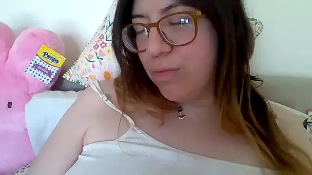 HYPHYtype on StripChat 