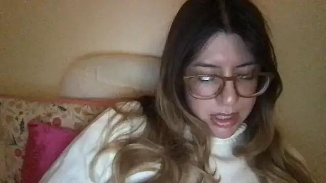 HYPHYtype on StripChat 