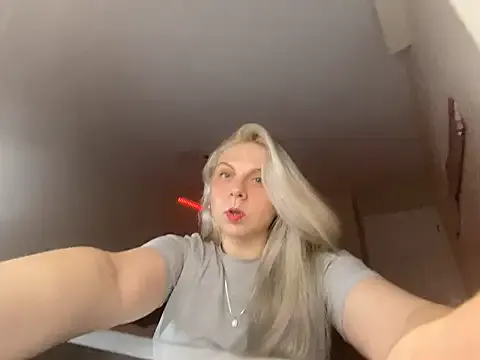 StripChat i_love_iva is Private i_love_iva — For a good mood