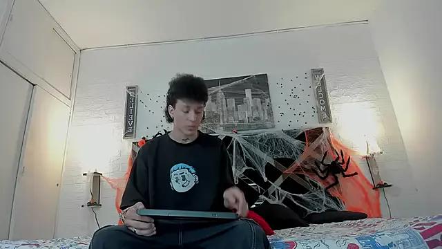 Slutty Iammariano wants you to fuck their body now iammariano from StripChat