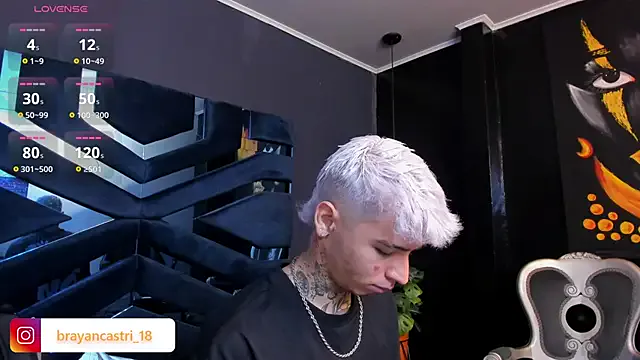 Ian_Castillo_ — Freechat on StripChat