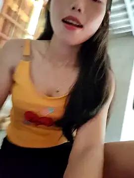 Freechat Ingrid428 on StripChat