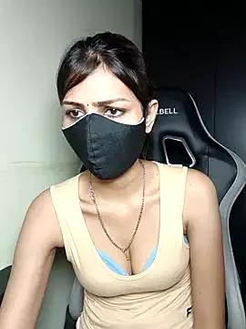 Gorgeous Isha_Sax wants you to fuck her body now Isha_Sax from StripChat