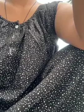 Ishikaranaa on StripChat