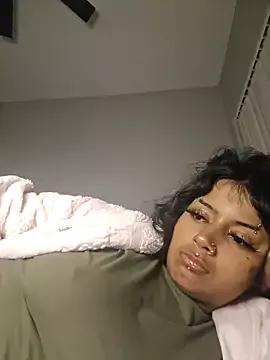 IslandBarbie on StripChat 