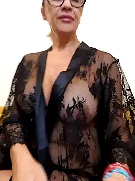 Freechat JasmineNoir2 on StripChat