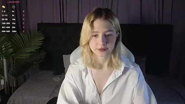 jenny_bunny_ on StripChat 