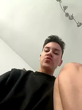 JessyAdore on StripChat 