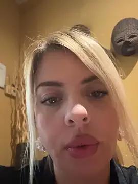 Masturbate to naked escort Jordynjace jordynjace from StripChat