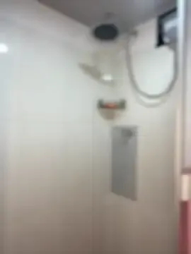 JuanitaMore01 — Show boobs 1 minute in the public 