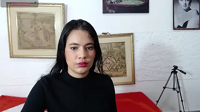 StripChat JulianaLopera1 is Freechat JulianaLopera1 — Wet tease (no explicit)