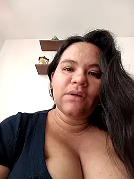 Julieta-tits