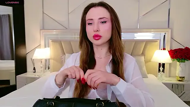 Jullia_Carter — Freechat on StripChat