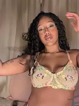 Masturbate to dirty performer Kaiisa_ Kaiisa_ from StripChat