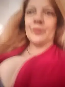 Freechat karlaanqui1 on StripChat