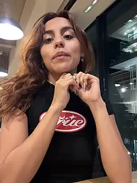 Katee_Jones on StripChat