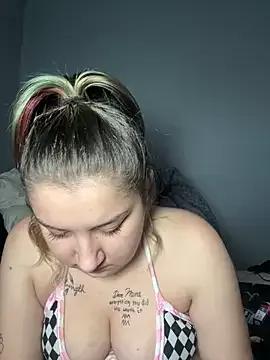 Freechat Kayliee420 on StripChat