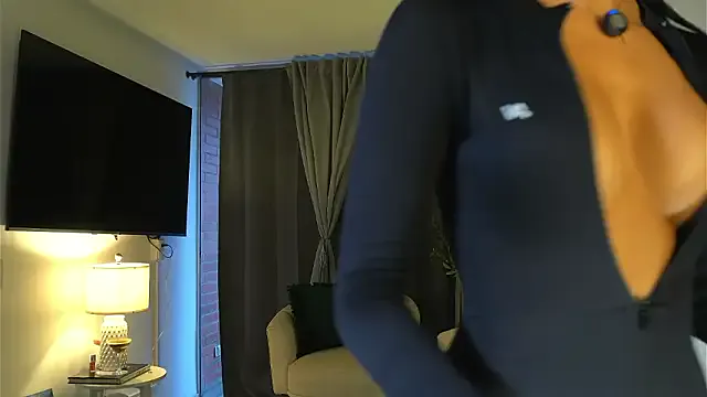 kendall_ruiz — get naked