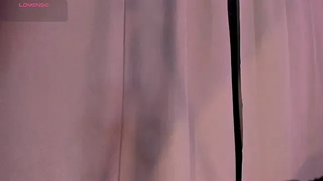 StripChat kendra_crow is Freechat kendra_crow — kiss my big tits