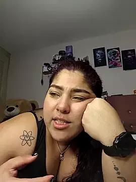 kendra_lil_evill on StripChat