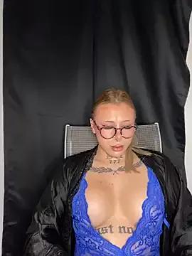 Kimberly-sweety from StripChat