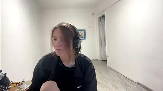 KindraScullion from StripChat