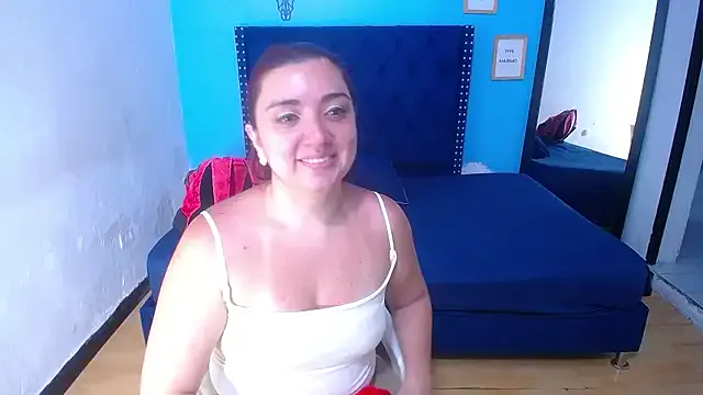 kinky_redhead18 — suck dildo + fingers pussy