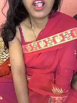 Kissing_Couple from StripChat