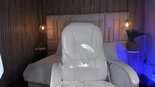 KittyLyne_ — sexy naked dance 