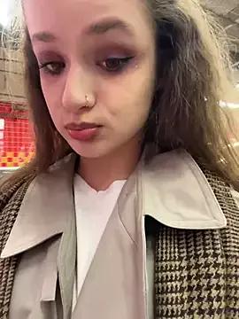 Sweet KittyQueeny from StripChat KittyQueeny from StripChat