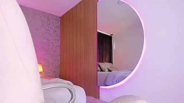 Kloe_priston — Cameltoe