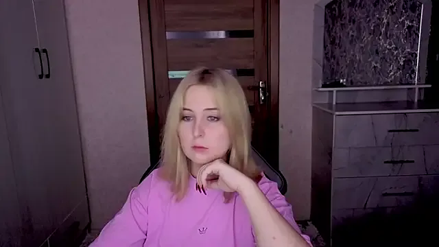 StripChat Kristy-Max is Private Kristy-Max — excite me