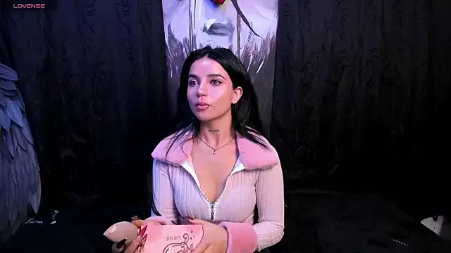 Kylie-fox on StripChat