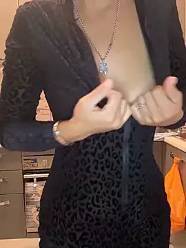 Freechat La_stefy96 on StripChat