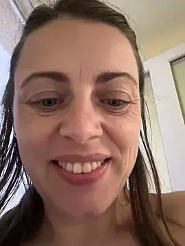 Freechat ladywithbigass on StripChat