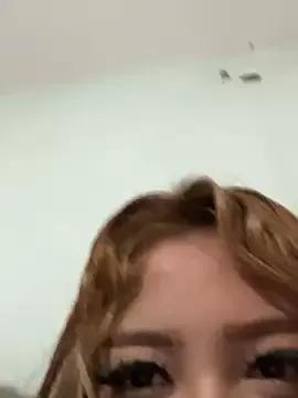 Masturbate to 23 years old latinahorny11 from StripChat latinahorny11 from StripChat