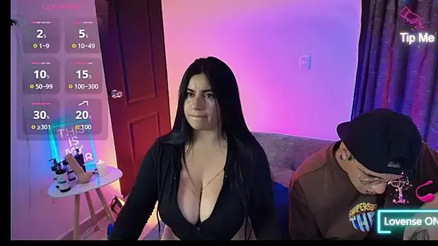 LATINLOVERS_1