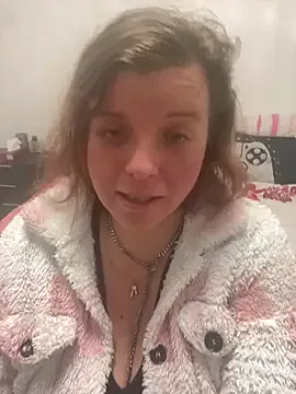 StripChat Laura-Loveyou is Freechat Laura-Loveyou — Show my huge boobs