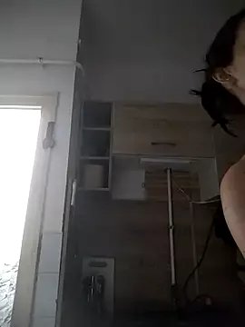 Freechat Laura_Ati on StripChat