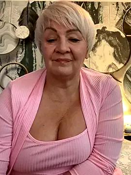 Try hot camslut Laura_Millf Laura_Millf from StripChat
